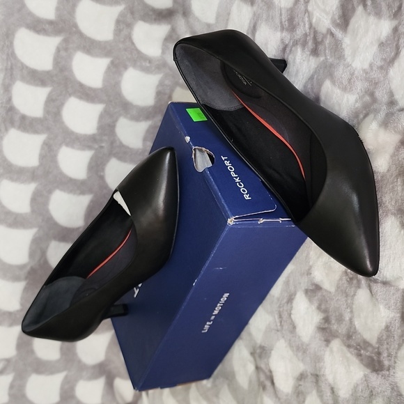 Rockport Shoes - ROCKPORT Size: 10W "Kalila Pump" black V78396, NEW BOX!!